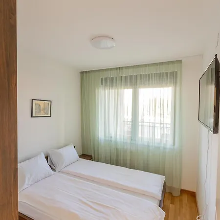 Kame Apartment
