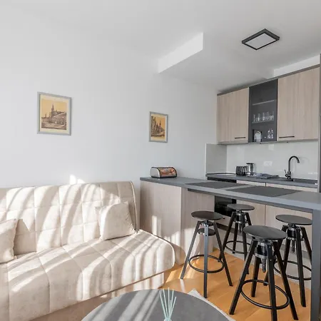 Kame Apartment