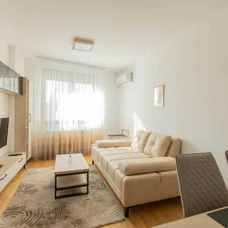 Lejlighed Kame 亀 Novi Sad