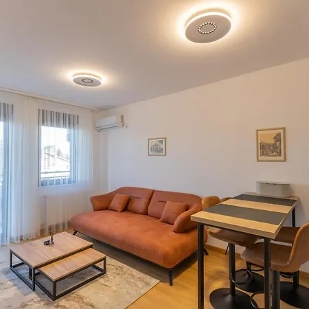 Kame Apartment Novi Sad
