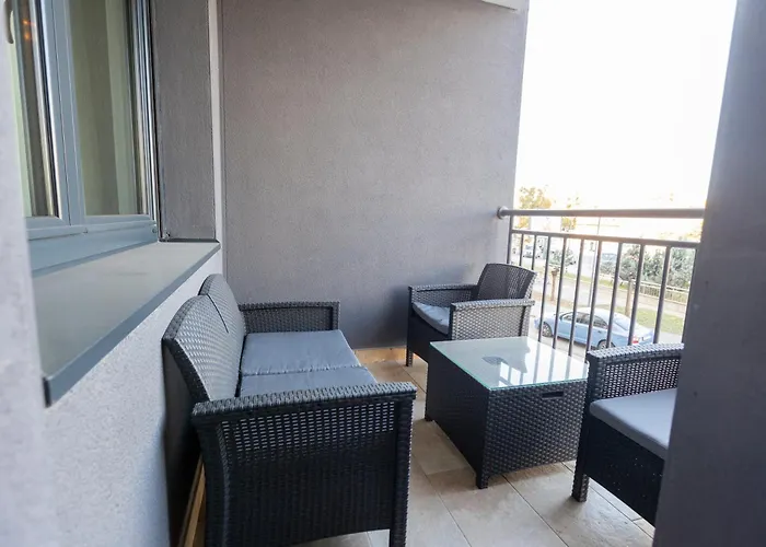 Kame 亀 아파트 *