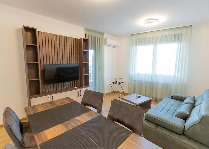 Kame 亀 아파트 노비사드